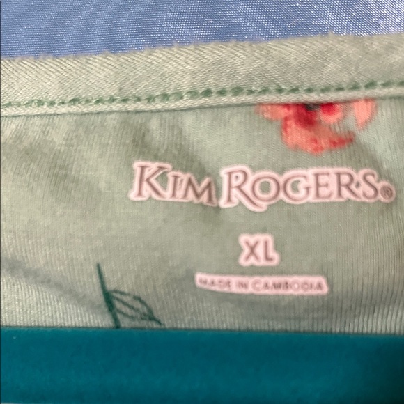 Kim Rogers Mint Floral Blouse - Picture 2 of 2
